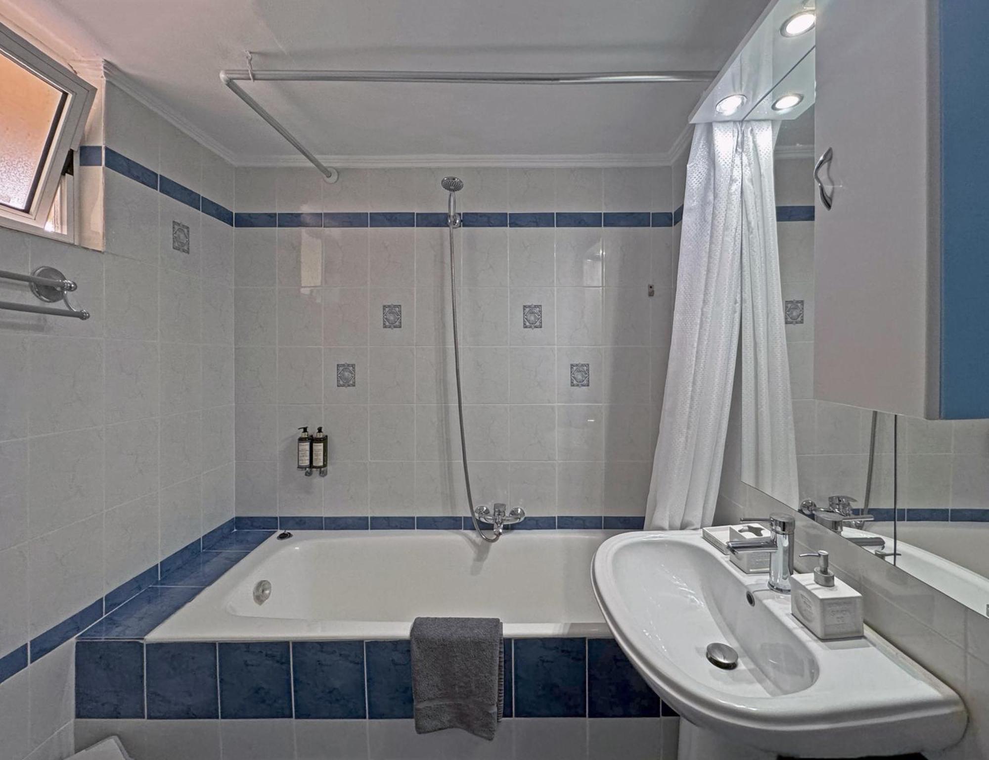 Kalimera Suite Kalamata Exterior photo